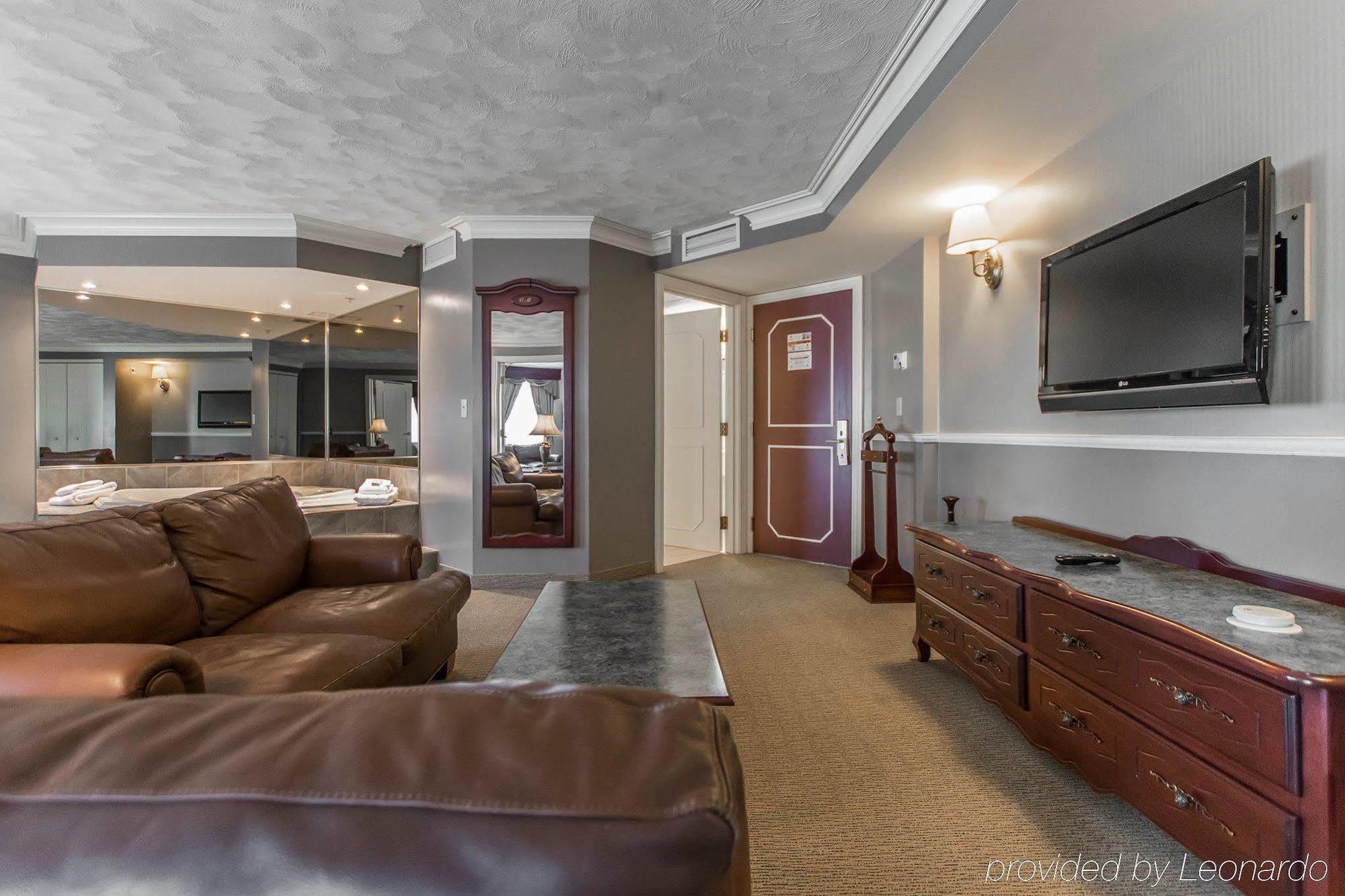 Chateau Moncton Trademark Collection By Wyndham Esterno foto